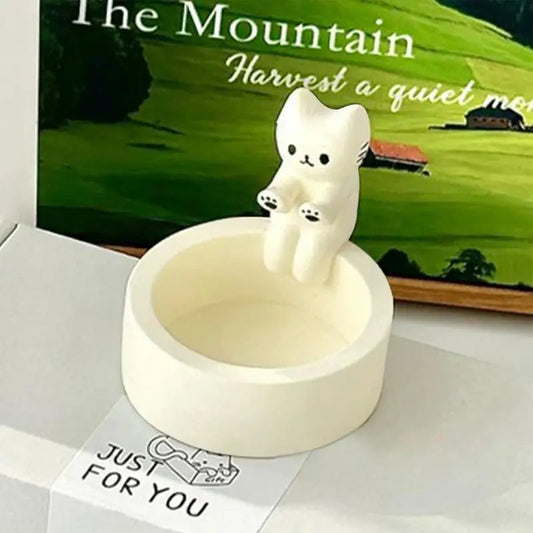 Cute Kitten Candle Holder Grilled Cat Shaped Aromatherapy Candle Holder Office home Desktop Decorative Ornaments Birthday Gifts